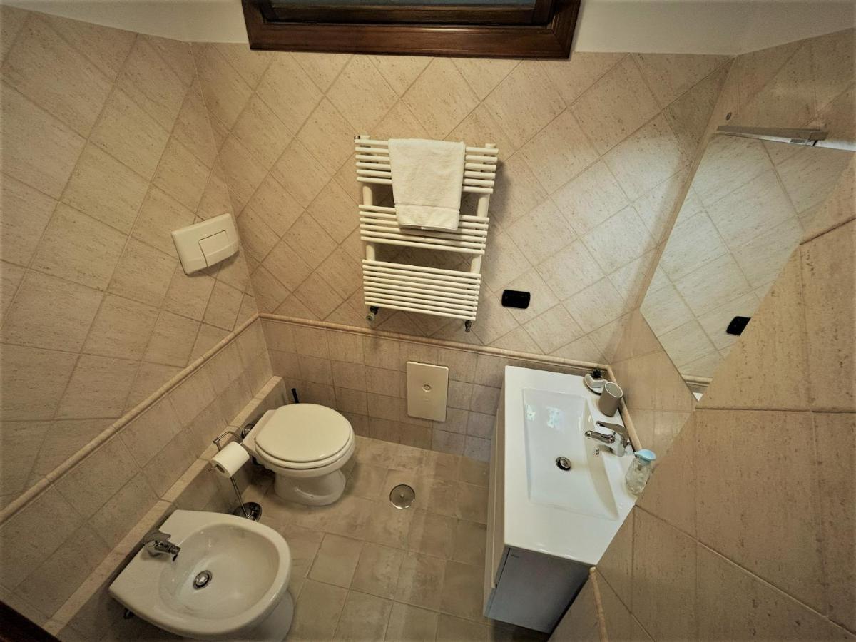 Acquamarina Holiday House Salerno Exteriör bild