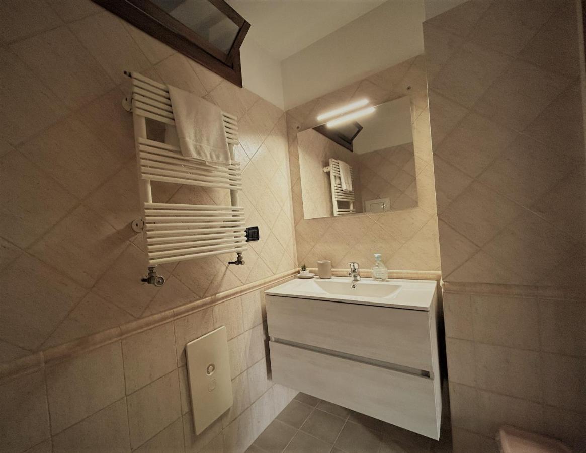 Acquamarina Holiday House Salerno Exteriör bild